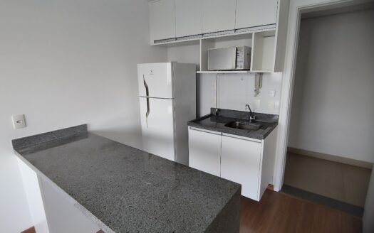Studio semi mobiliado para locação ou venda no Tatuapé